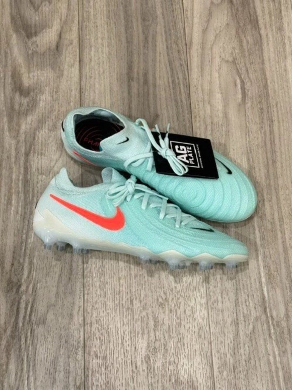 NEW! Nike Phantom GX II Elite AG Pro Soccer Cleats